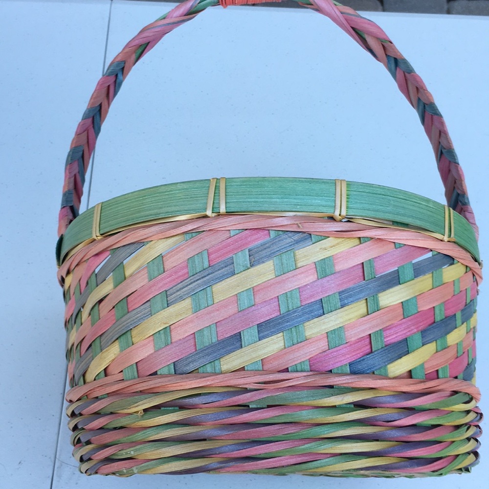 Easter basket - Picture 4 of 8